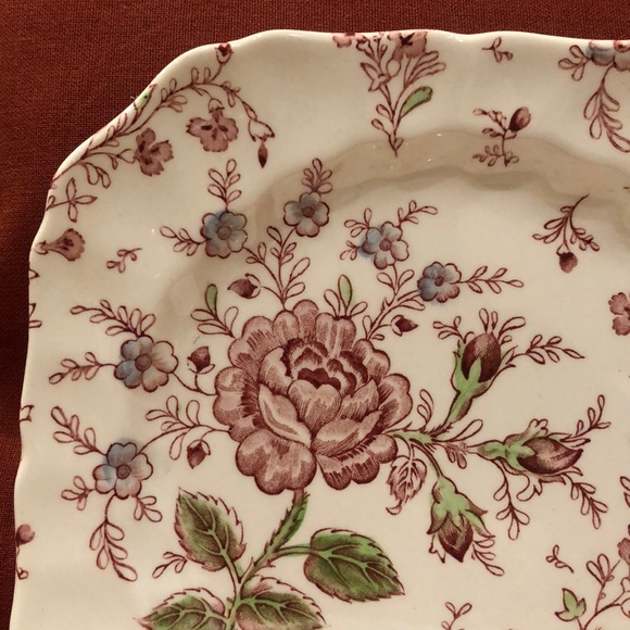 2 Johnson Bros ROSE CHINTZ PINK Square Salad Plate - Picture 5 of 5